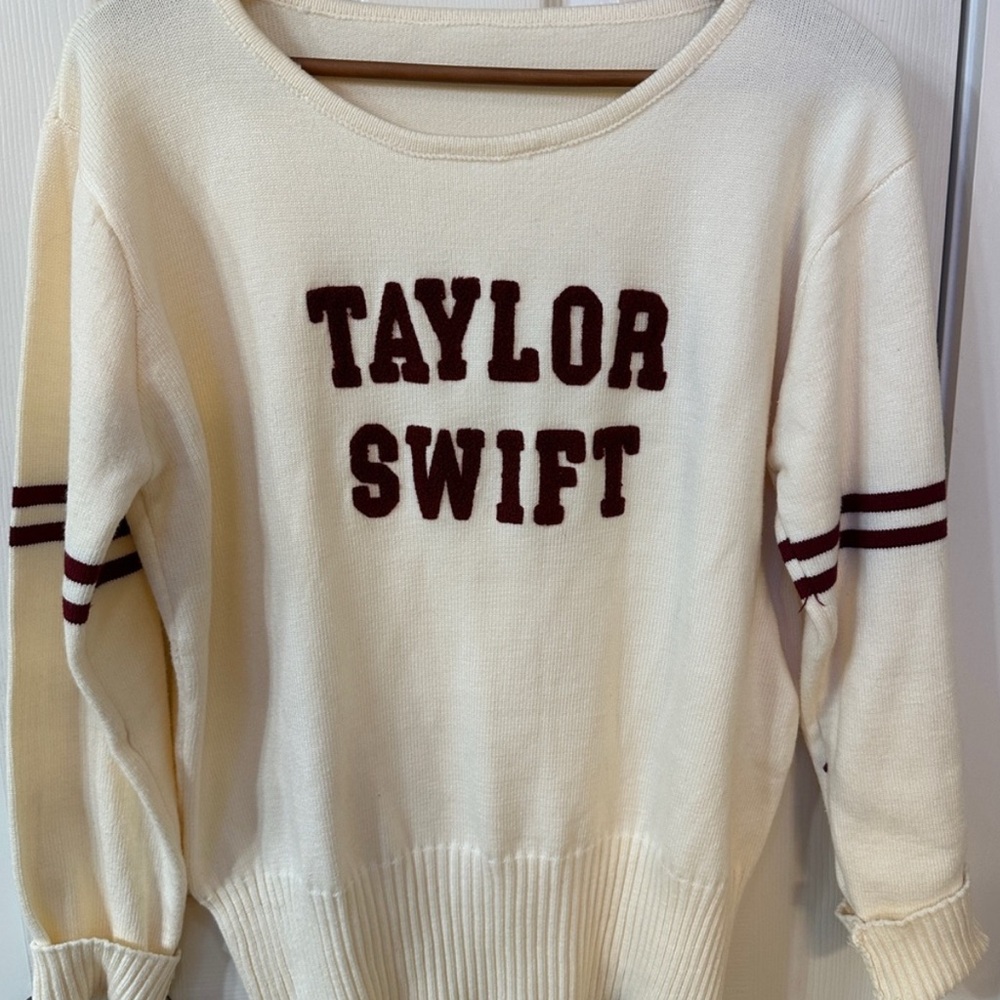 Taylor Swift OG RED Crew Neck Sweater
